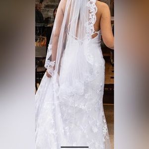 Elegant White Floral Lace Dress